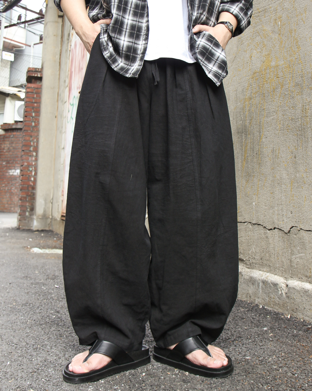 Linen Pintuck Balloon Banding Pants