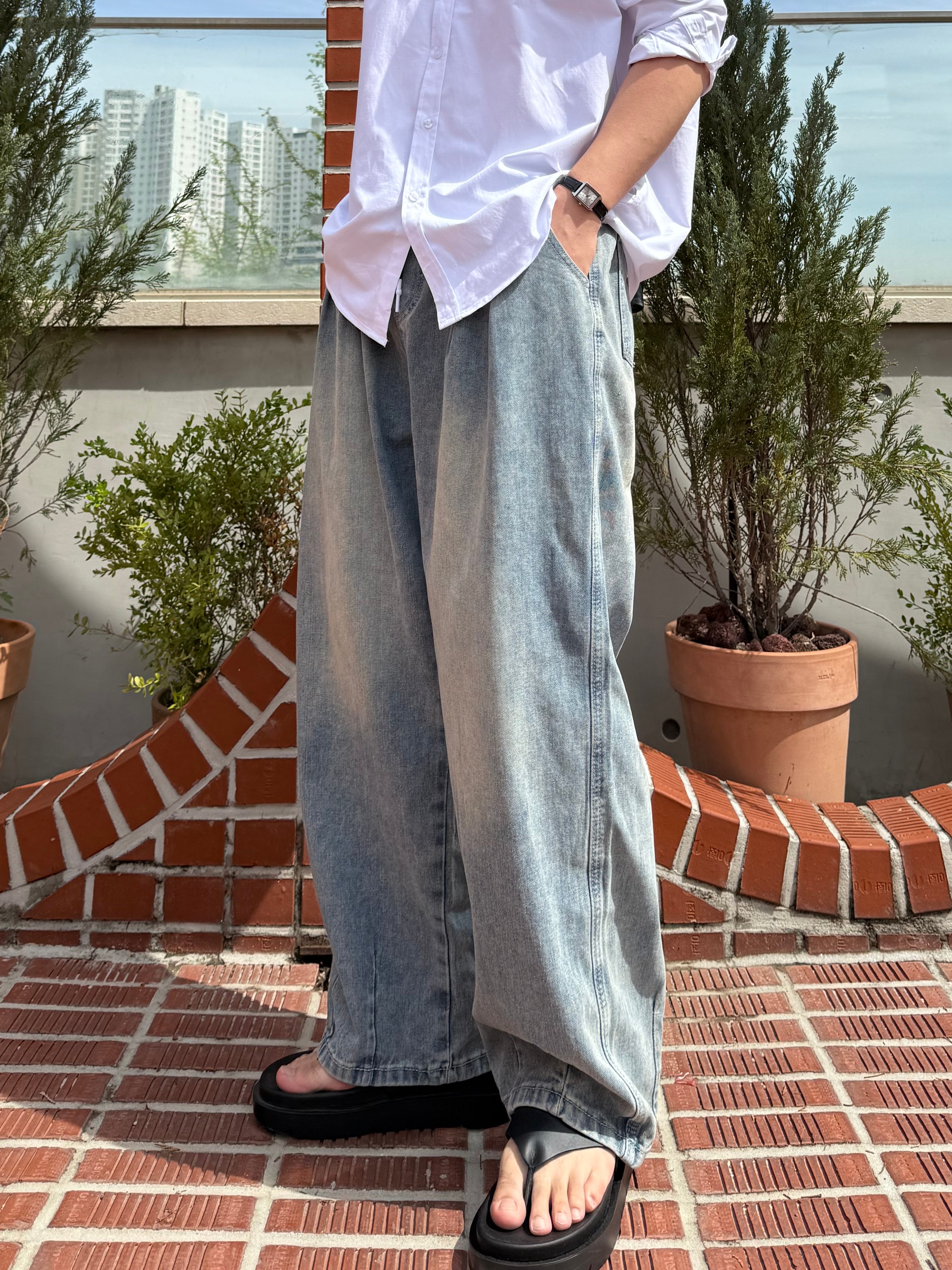 【ANGLAN】Oil Washed Curved Denim Pants Oil Washed Curved Denim Pants - Blue Denim - ANGLAN