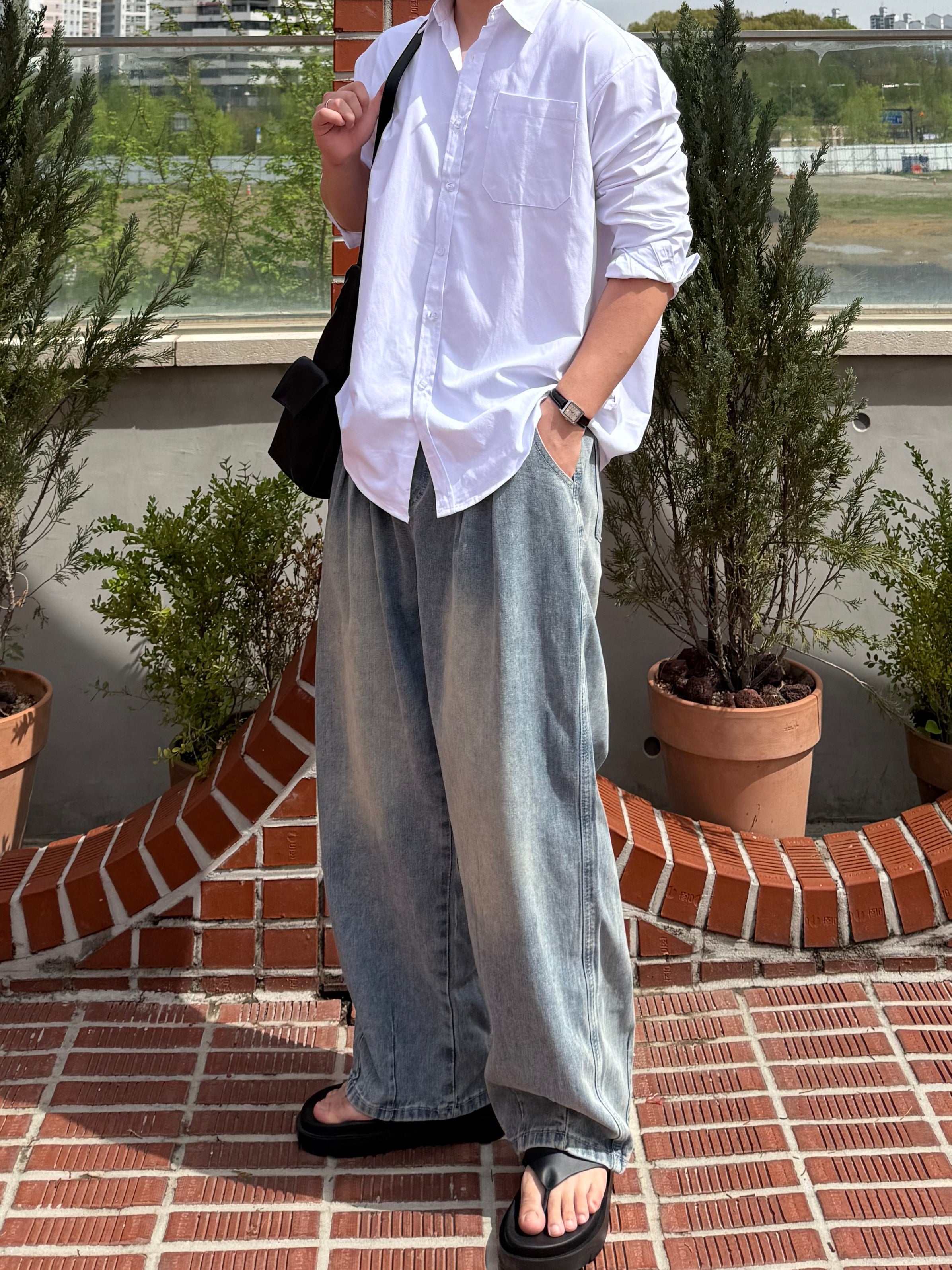 Curved Washing Denim – KLEANT