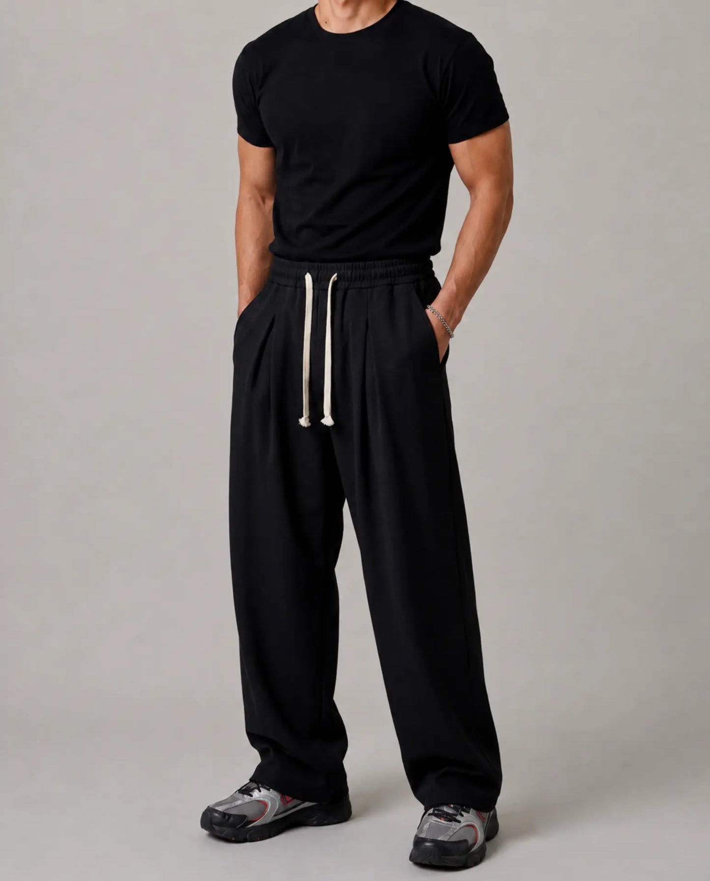 Pleated Wide-Leg Sweatpants Black front